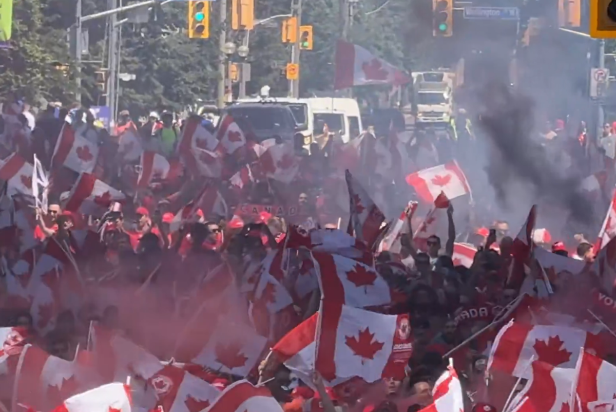 Fanii canadieni si cei bosniaci au dat nas în nas pe străzile din Toronto