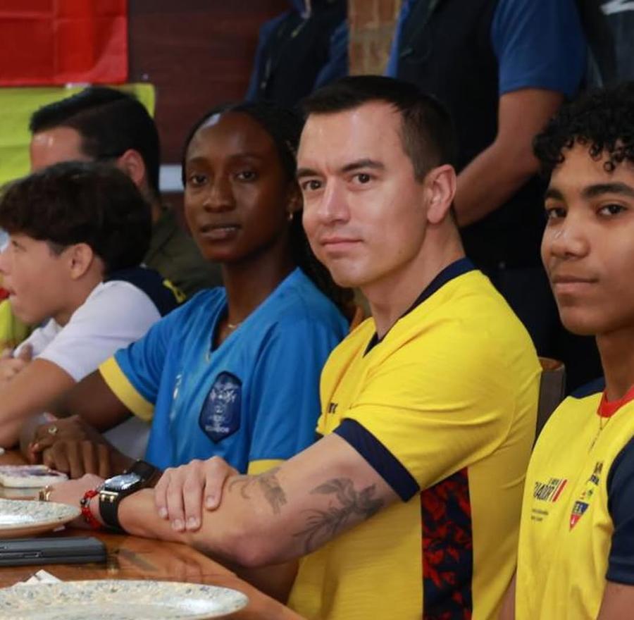Daniel Noboa, președintele Ecuadorului, scade prețurile la bere cu ocazia Campionatului Mondial // foto: instagram @adnecuadorok Președintele țării reduce taxele pentru Campionatul Mondial: berea va fi mai ieftină