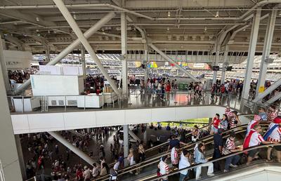 Prețurile la SoFI Stadium, cea mai scumpă arenă a Mondialului » 104 lei pentru un sandwich! Cât costă berea și alcoolul premium