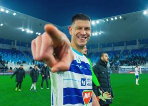 Rapid a rezolvat primul transfer pentru Daniel Pancu » Mijlocașul de 750.000 de euro a ajuns deja în România!