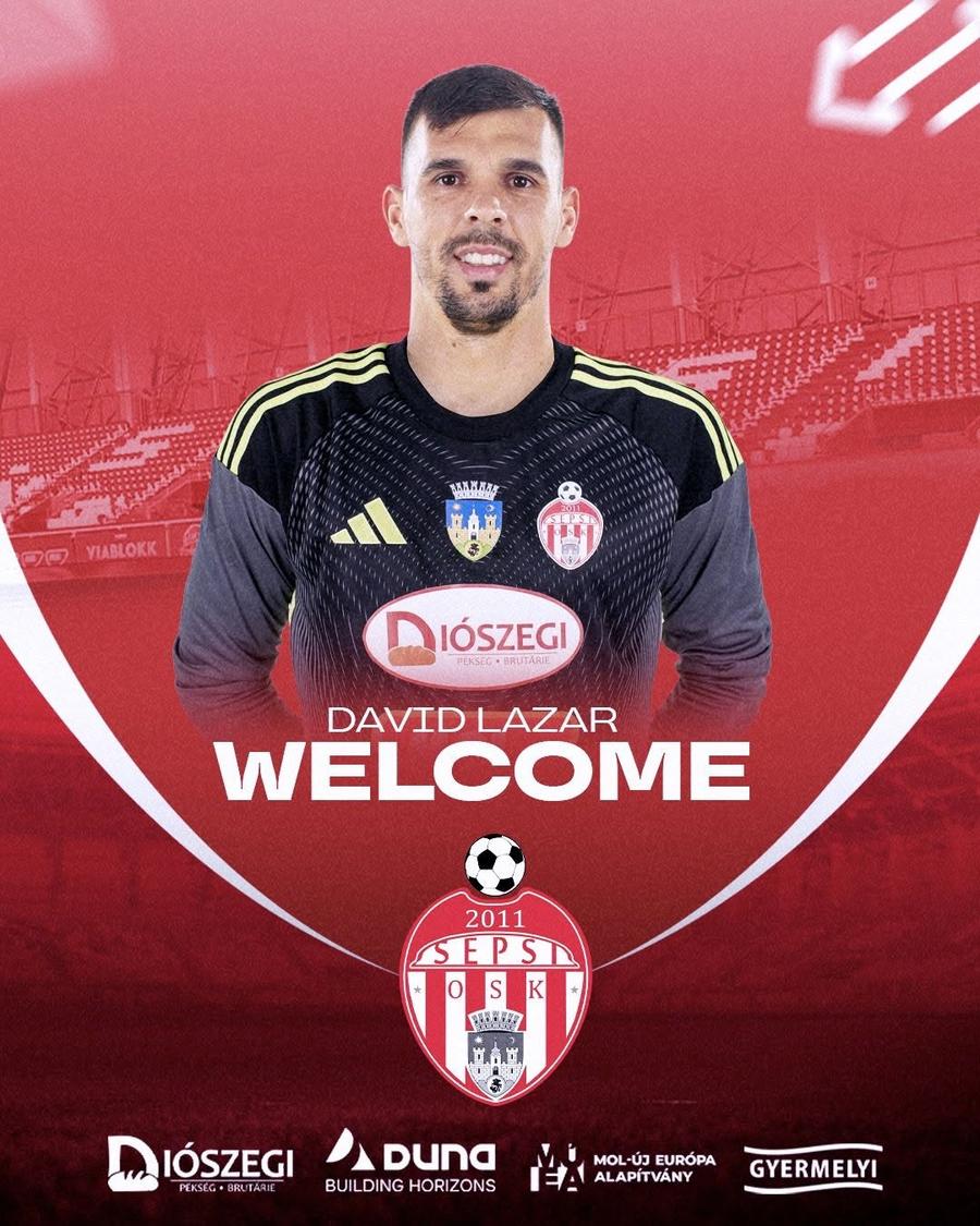 Sepsi OSK l-a prezentat oficial pe David Lazar // foto: Facebook Sepsi OSK Sepsi OSK l-a prezentat oficial pe portarul care a retrogradat din Superligă