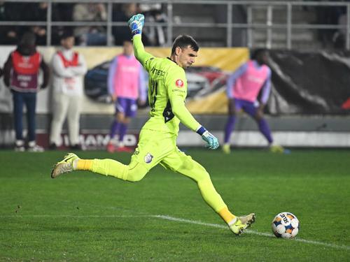 Sepsi OSK l-a prezentat oficial pe David Lazar // foto: Imago Images