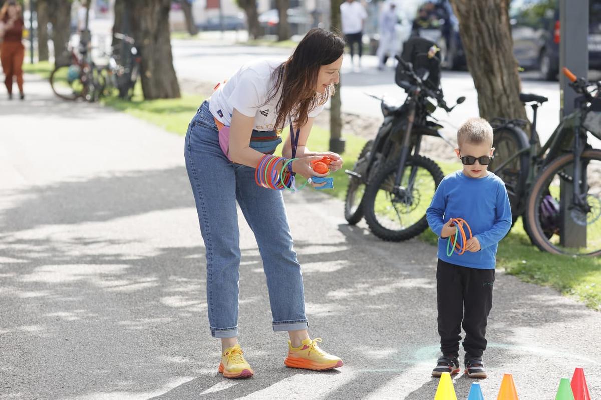 „Trăiește” » Povestea tatuajului Anei Maria Brânză: „Doamna, nu vă supărați, dumneavoastră ați fost susținută întotdeauna de adulți?”