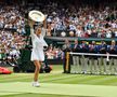 Simona Halep și trofeul de la Wimbledon FOTO Raed Krishan