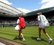 Simona Halep și Aliaksandra Sasnovich intrând pe Terenul 1 FOTO Guliver/GettyImages