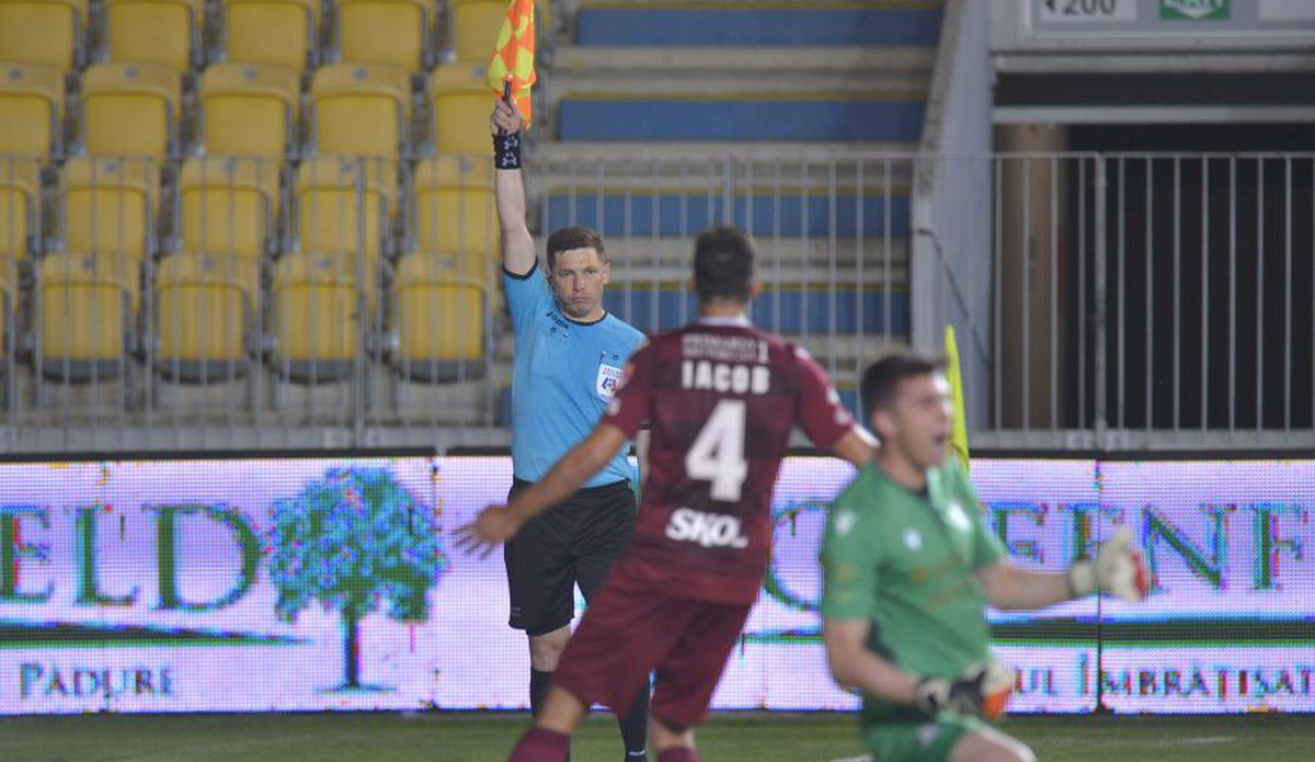 Comentariu de Dan Udrea după scandalul de la Petrolul - Rapid: „Reverență pentru asistent, lecitină pentru Burcă”