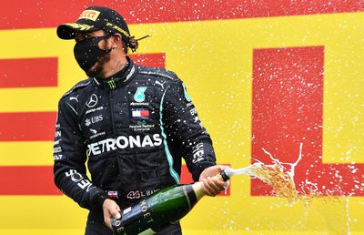 FOTO » MP al Stiriei (Austria): Hamilton, victorie fără emoții, după ce piloții Ferrari s-au sabotat la start! Cum arată podiumul