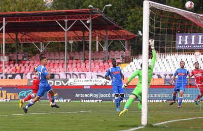 DINAMO - POLI IAȘI 1-1. VIDEO + FOTO Rednic o încurcă pe Dinamo! „Câinii” rămân pe loc retrogradabil după duelul cu Poli Iași: clasament actualizat în play-out