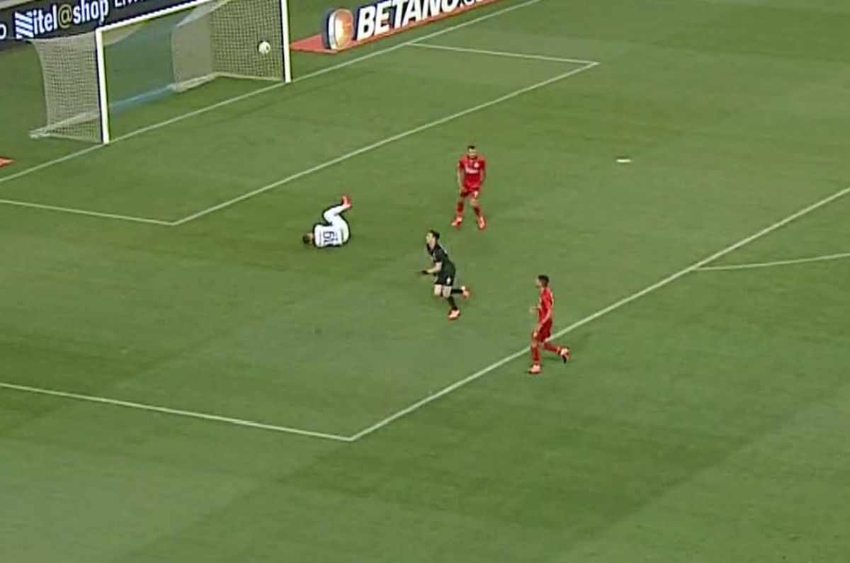 Craiova - FCSB, penalty 2 Craiova