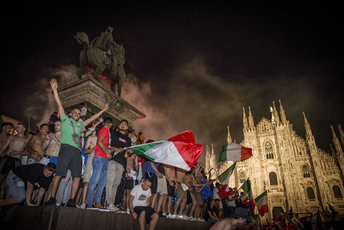 Cea mai nebună bucurie! Ce a făcut De Rossi în vestiar după ce Italia a câștigat EURO