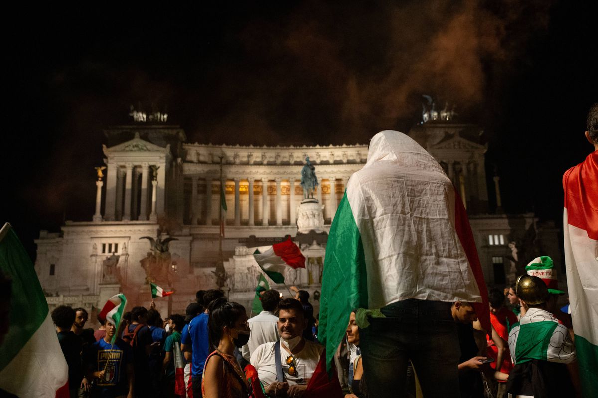 Cea mai nebună bucurie! Ce a făcut De Rossi în vestiar după ce Italia a câștigat EURO