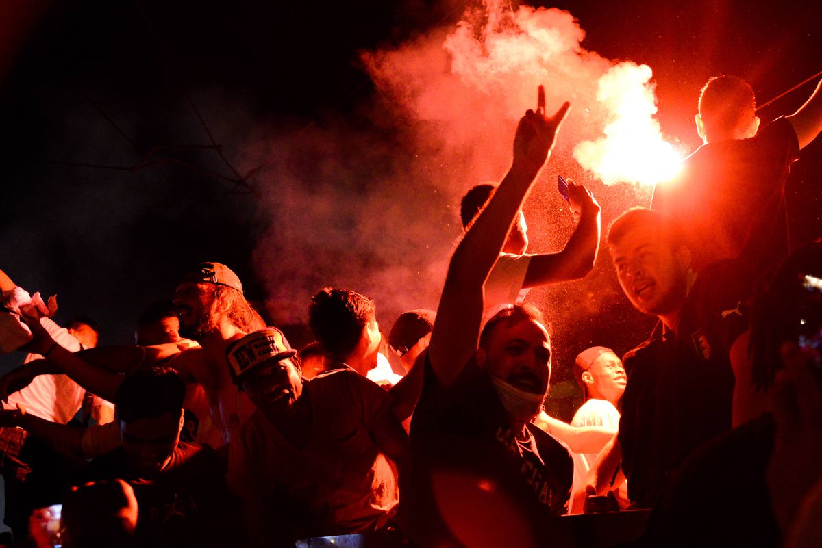 Italieni au făcut noapte albă după succesul de la EURO 2020! Nebunie pe străzile din peninsulă