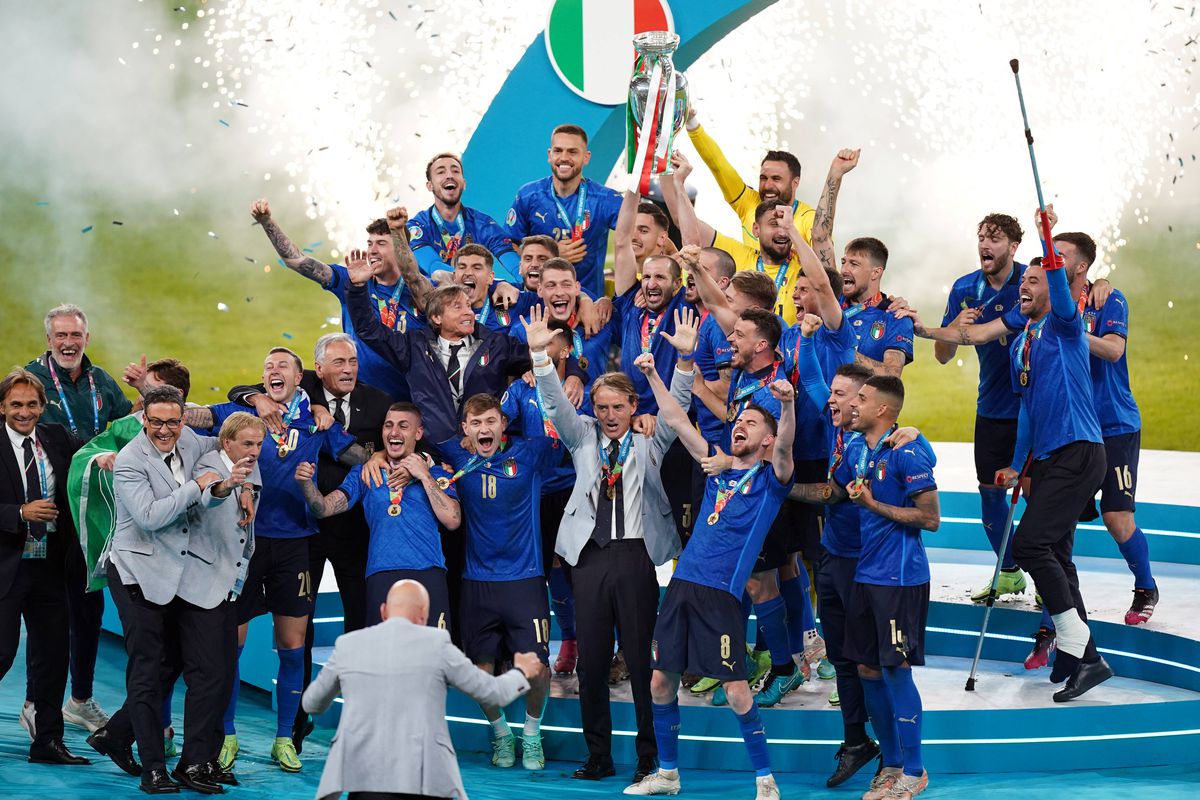 „De la Gigi la Gigio” » Cum a fost Donnarumma jucătorul-cheie pentru Italia: „Am făcut istorie cu el”
