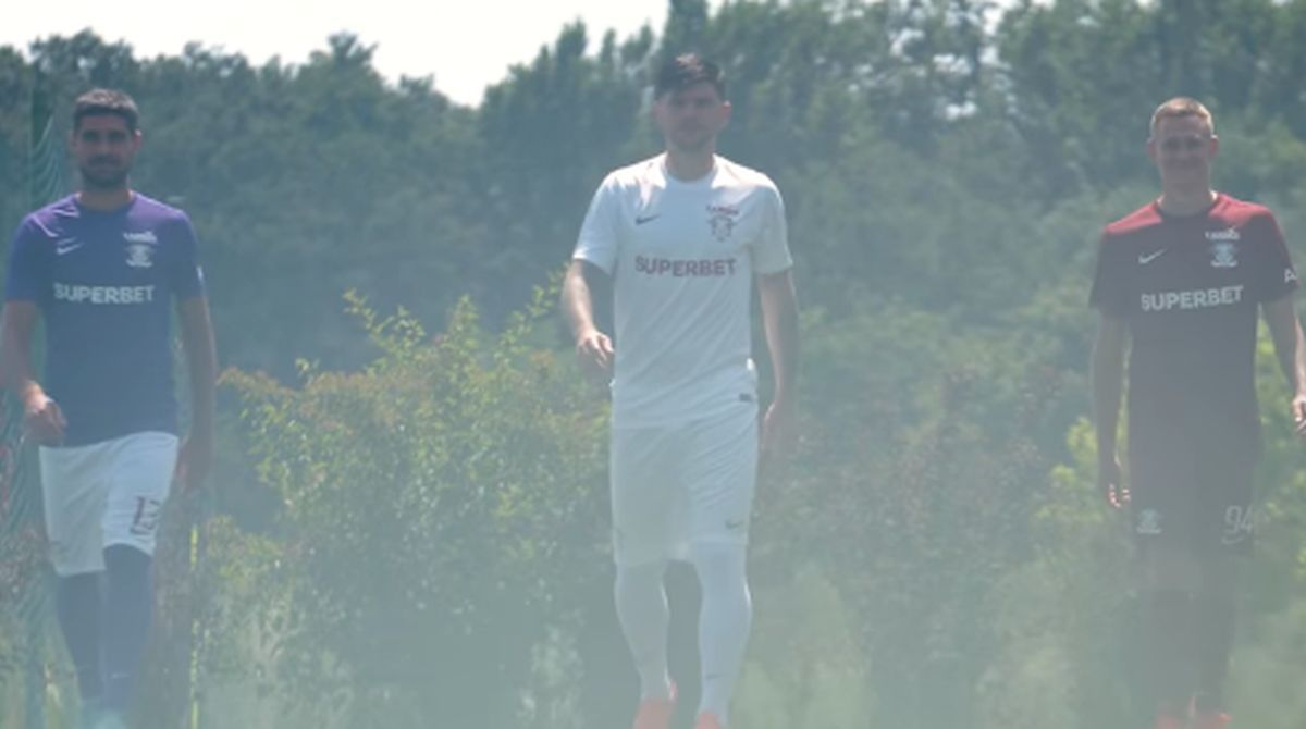 Fanii Rapidului, revoltați din cauza unui detaliu de pe noile echipamente ale echipei: „Neam prost. Inacceptabil”