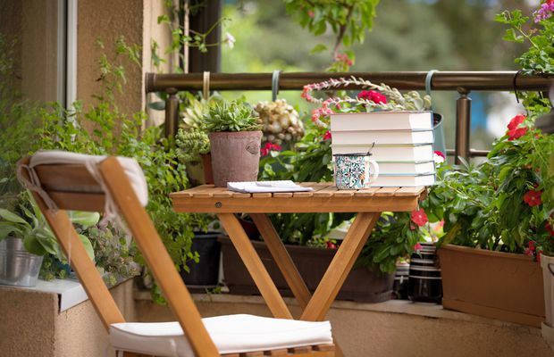 Cum îți transformi balconul într-o oază de relaxare?