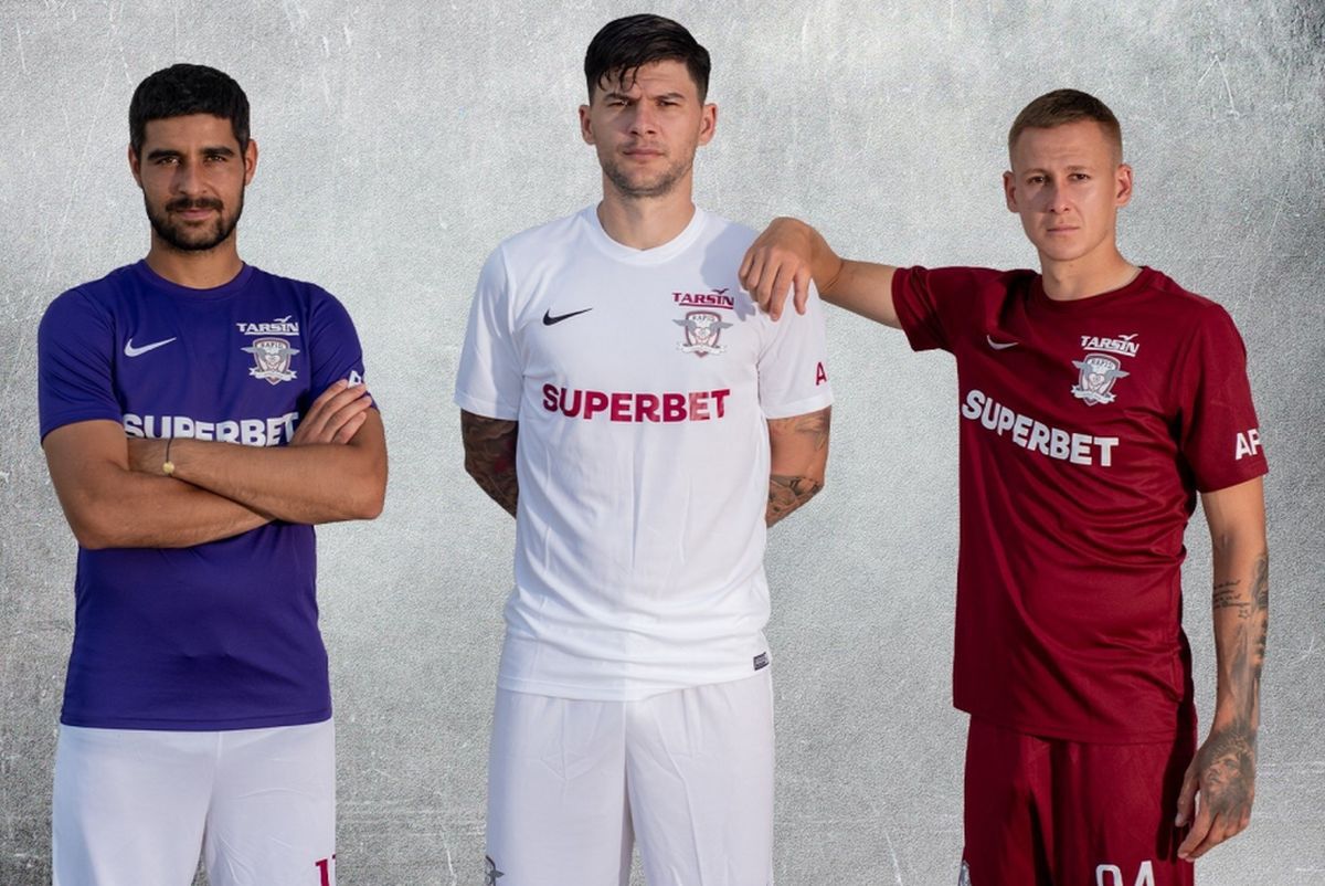 Fanii Rapidului, revoltați din cauza unui detaliu de pe noile echipamente ale echipei: „Neam prost. Inacceptabil”