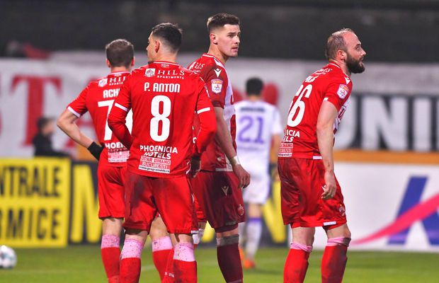 Răsturnare de situație! Dinamo poate pierde gratis încă un titular: „Urmează decizia comisiei”