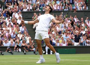 Carlos Alcaraz, victorie cu Medvedev și calificare în finală » Își va apăra titlul la Wimbledon: „Am avut emoții la început, m-a dominat”