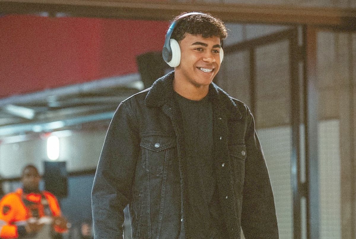 10 lucruri esențiale din viața lui Lamine Yamal: de la eșarfa care miroase a părinții săi la semnificația gestului făcut după marcarea golurilor