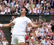 Carlos Alcaraz l-a învins pe Daniil Medvedev și va juca finala Wimbledon