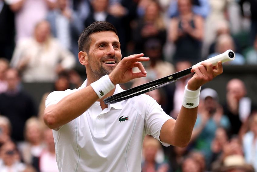 Novak Djokovic (37 de ani, 2 ATP) l-a învins pe Lorenzo Musetti (22 de ani, 25 ATP), scor 6-4, 7-6(2), 6-4, și s-a calificat în finala turneului de la Wimbledon.