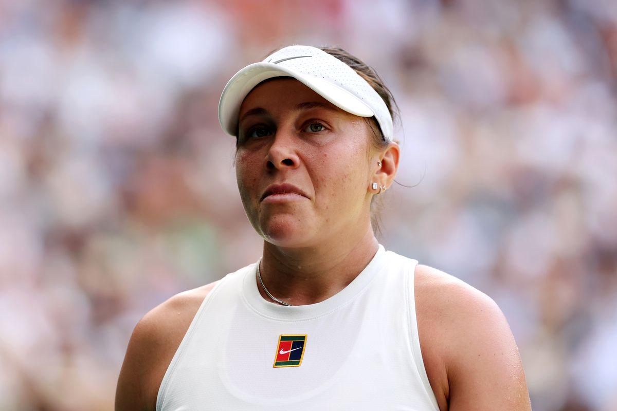 Devastată! Amanda Anisimova n-a putut vorbi din cauza lacrimilor, după finala pierdută cu un scor istoric la Wimbledon