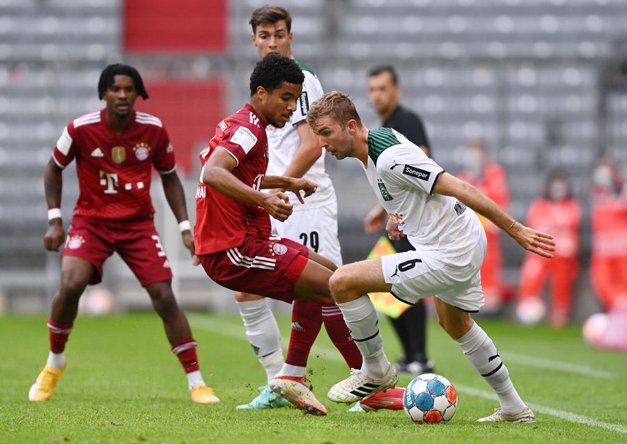 Malik Tillman, aici în tricoul lui Bayern la Audi Cup 2021, în partida cu Monchengladbach / Foto: Imago Noul record pentru Bayer Leverkusen » Vicecampioana a perfectat cel mai scump transfer din istoria clubului!