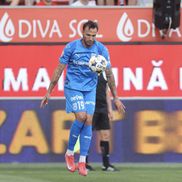 Vasile Mogoș în UTA - Universitatea Craiova, etapa 1 (3-3)