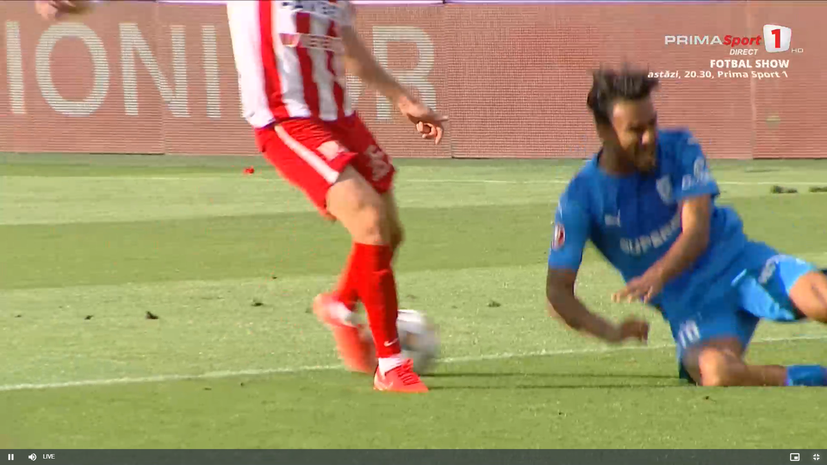 Penalty-ul obținut de Craiova în meciul cu UTA