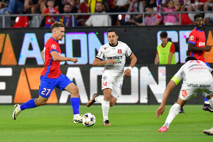Darius Olaru în FCSB – Hermannstadt // FOTO: Cristi Preda (GSP)