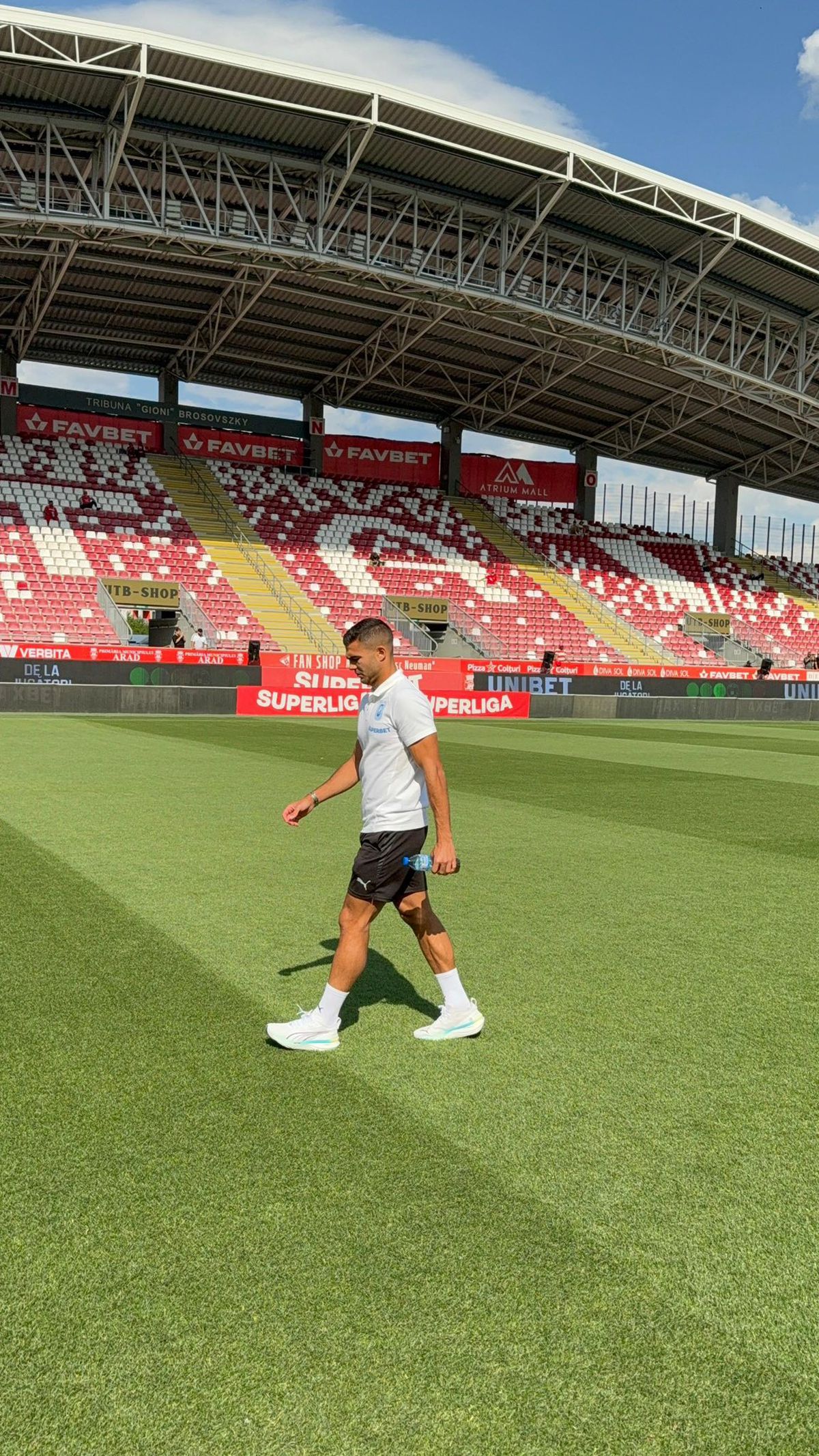 Imagini înainte de UTA - Craiova / foto: Facebook