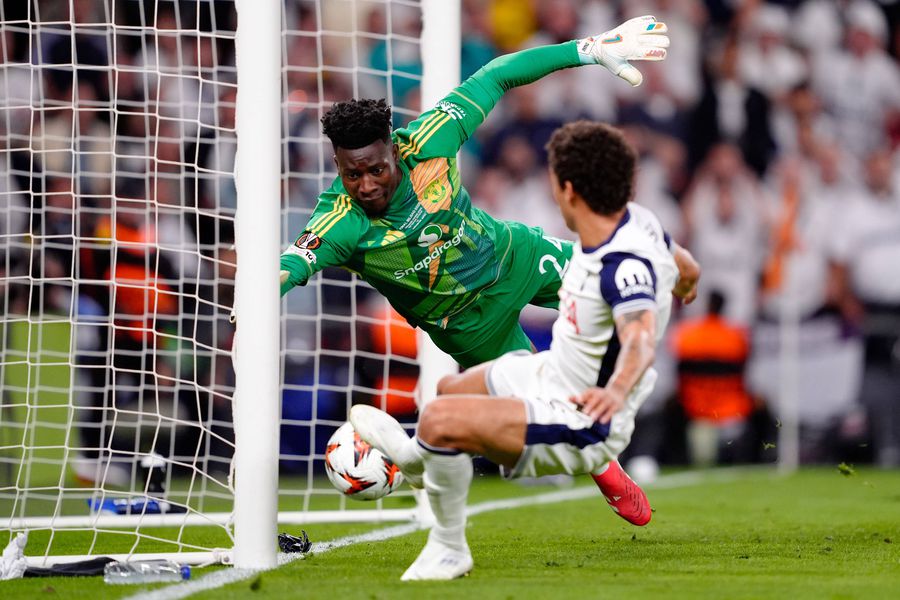 Andre Onana, portarul lui Manchester United. Foto: Imago Manchester United îl pierde pe Onana pentru mai mult de o lună