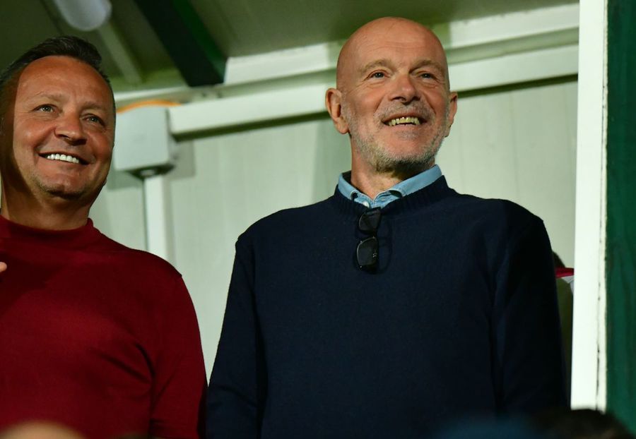 Mauro Pederzoli, în dreapta, la FC Argeș - Rapid / FOTO: Cristi Preda (GSP) „O mare gafă că l-au adus, trebuie să fii naiv!” » A făcut o analiză tăioasă a Rapidului și a pus la zid doi jucători: „De asta are Gâlcă probleme!”