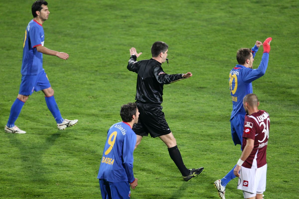 Istoria e de partea lor! 3 episoade tari din rivalitatea tumultoasă Rapid - FCSB