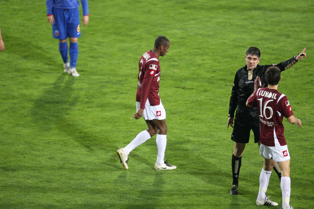 Istoria e de partea lor! 3 episoade tari din rivalitatea tumultoasă Rapid - FCSB