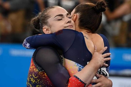 Maria Holbură, alături de Larisa Iordache / Sursă foto: Cristian Nistor
