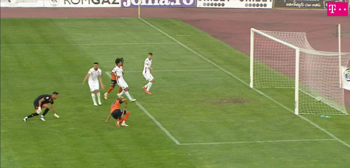„Groaznic!” » Gafă imensă în primul meci al etapei din Liga 2