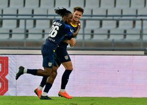 Dennis Man, gol de senzație în Cupa Italiei » Parma s-a calificat fără emoții în turul 3 + Cât a evoluat Valentin Mihăilă