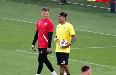 Out de la Dinamo? Antrenorul a făcut anunțul: „La mine nu există rotație!”