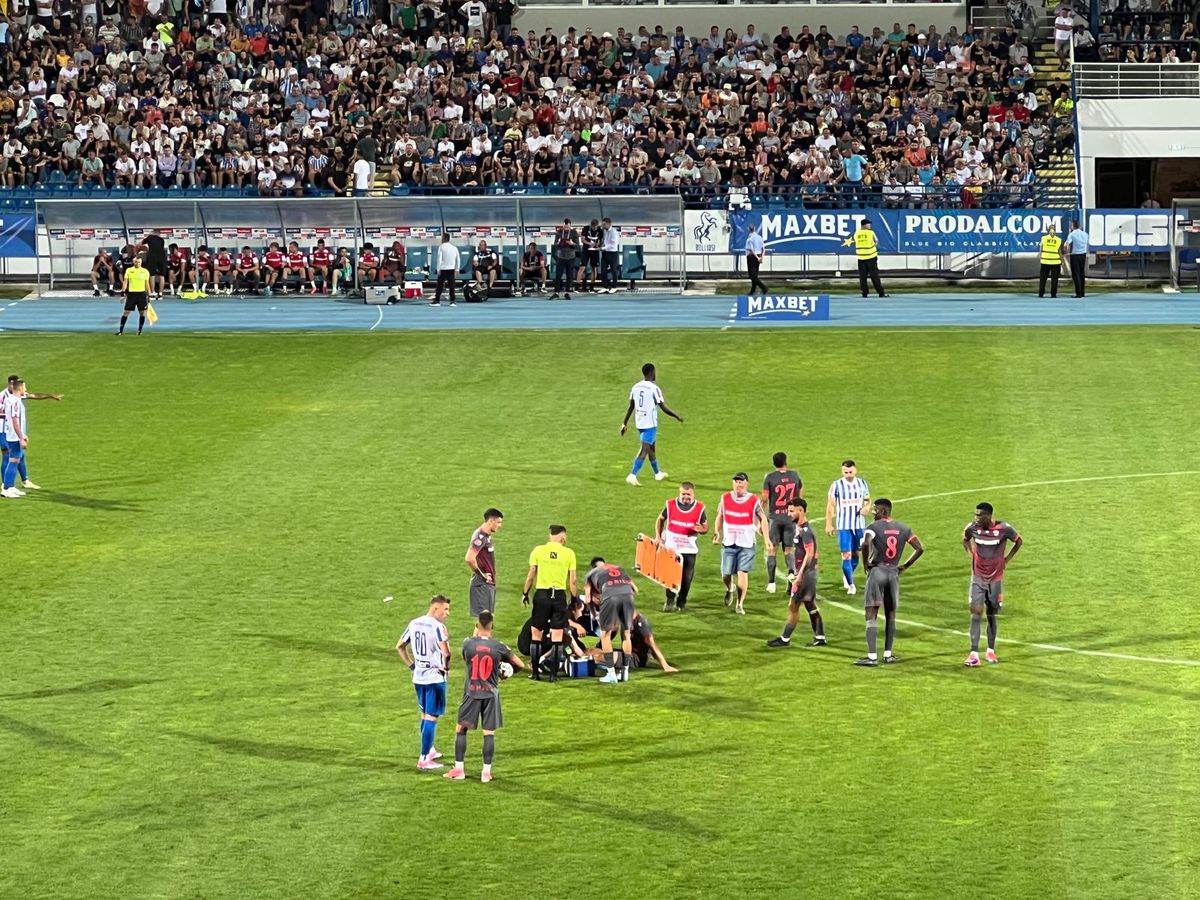 Spectacol total în Poli Iași - Dinamo! „Câinii”, șifonați rău înaintea derby-ului cu Rapid » 3 jucători, OUT din cauza accidentărilor