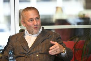 După ultimele transferuri, Mihai Rotaru i-a răspuns lui Mirel Rădoi: „Sper să nu vorbească singur”