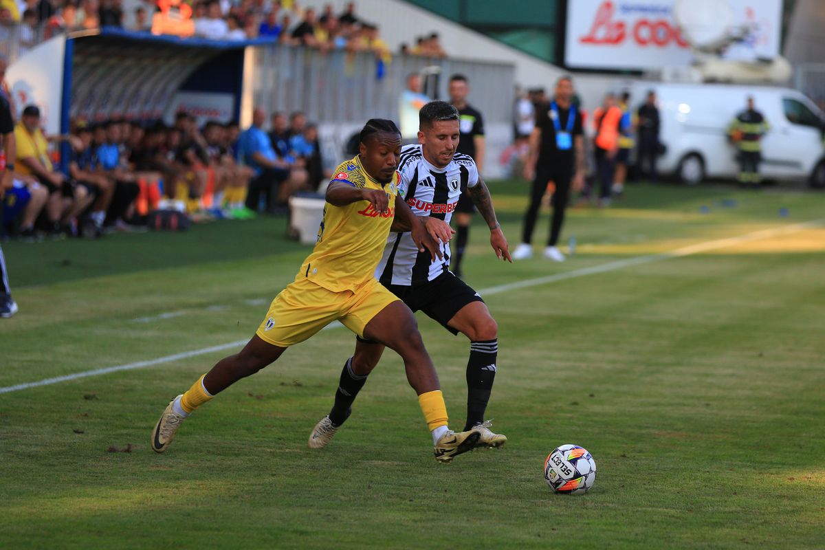 „Am văzut că s-a tot scris că ne batem la retrogradare. N-o să fie așa!” » Atacantul cu un gol în cinci luni vrea în play-off