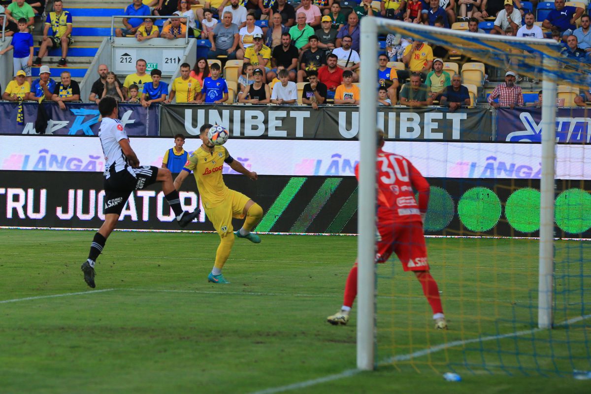 Petrolul - U Cluj, 12.08.2024