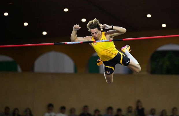 Armand Duplantis, un nou record mondial la săritura cu prăjina: 6,29 metri! Bate reperul lumii pentru a 13-a oară din 2020 încoace