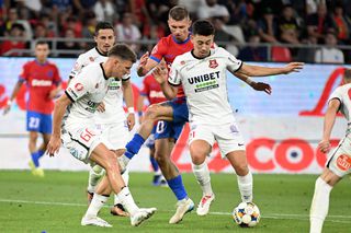 Titularul din Superliga are oferta pe masă: „A luat legătura cu fotbalistul”