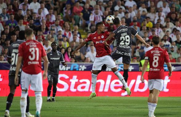 A jucat în Oțelul - Rapid și a părăsit echipa ziua următoare: „De comun acord”