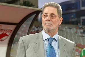 Cumpăna prin care trece marele Cornel Dinu: „Îmi aștept sfârșitul! De atunci n-am mai ieșit din casă”