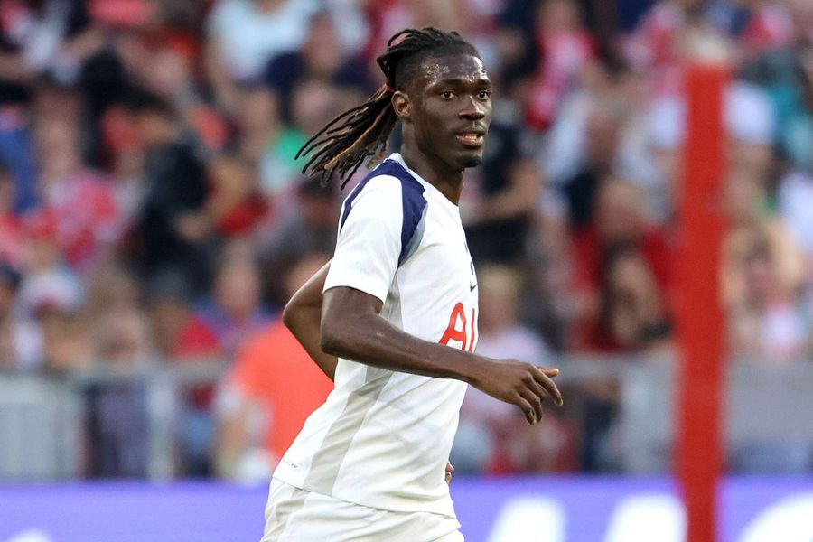 Yves Bissouma, mijlocașul lui Tottenham/ foto: Imago Images Antrenorul lui Radu Drăgușin nu a mai suportat » Jucătorul lui Totteham, exclus din lot: „S-a umplut paharul”