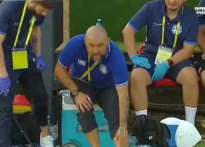 Moment rar în fotbal! Antrenorul din Liga 2 s-a „rupt” în timpul meciului: „Faceți schimbare”