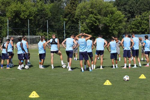 Universitatea Craiova a anunțat despărțirea de Basilio Ndong (26 de ani), fundaș stânga/ FOTO: Facebook@ Universitatea Craiova